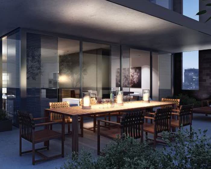500 Wellington West thumbnail 5