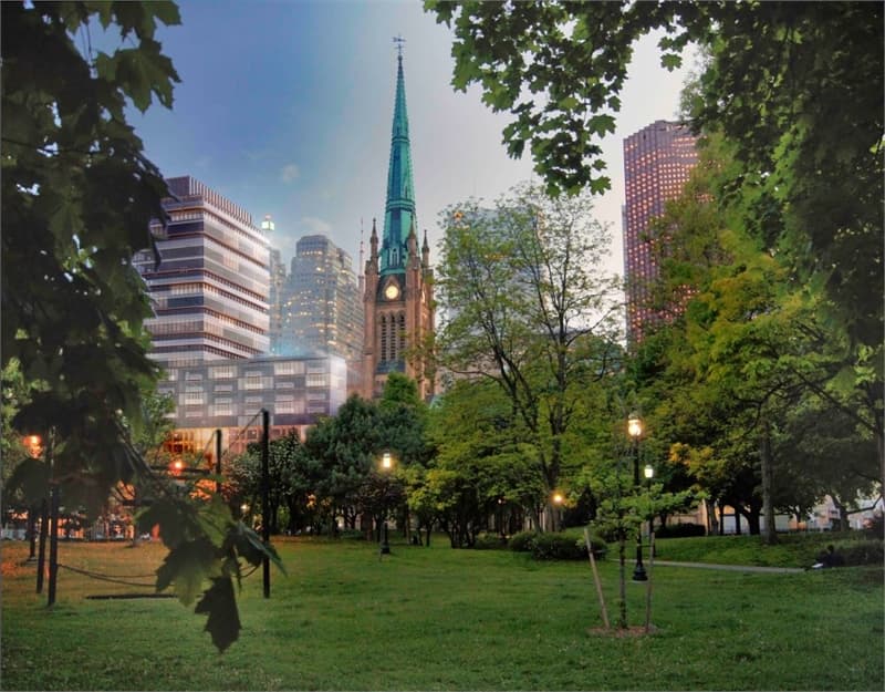 Sixty Colborne Condos thumbnail 5