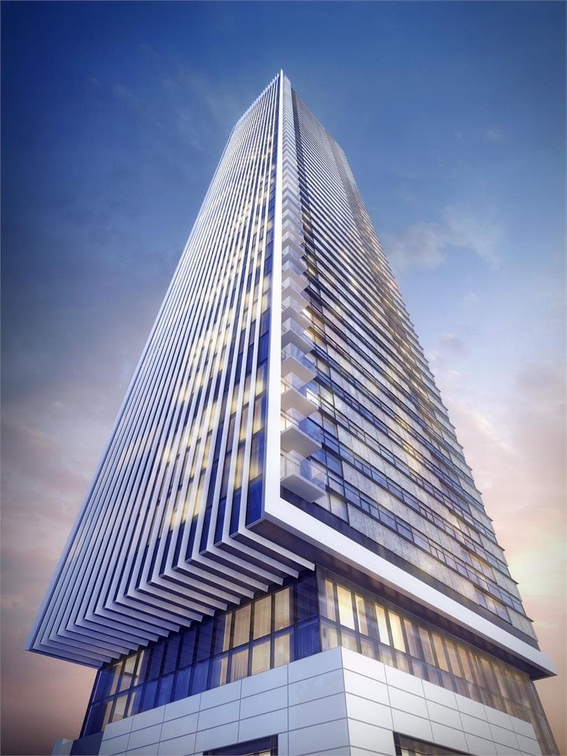 8 Cumberland Condos thumbnail 2