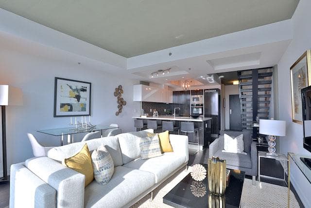 O2 Maisonettes on George Condos thumbnail 30