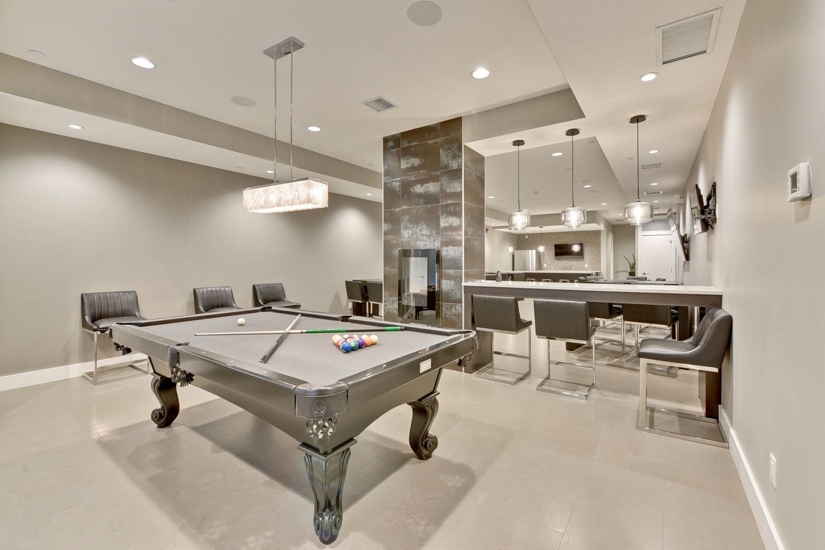 Allure Condos thumbnail 13