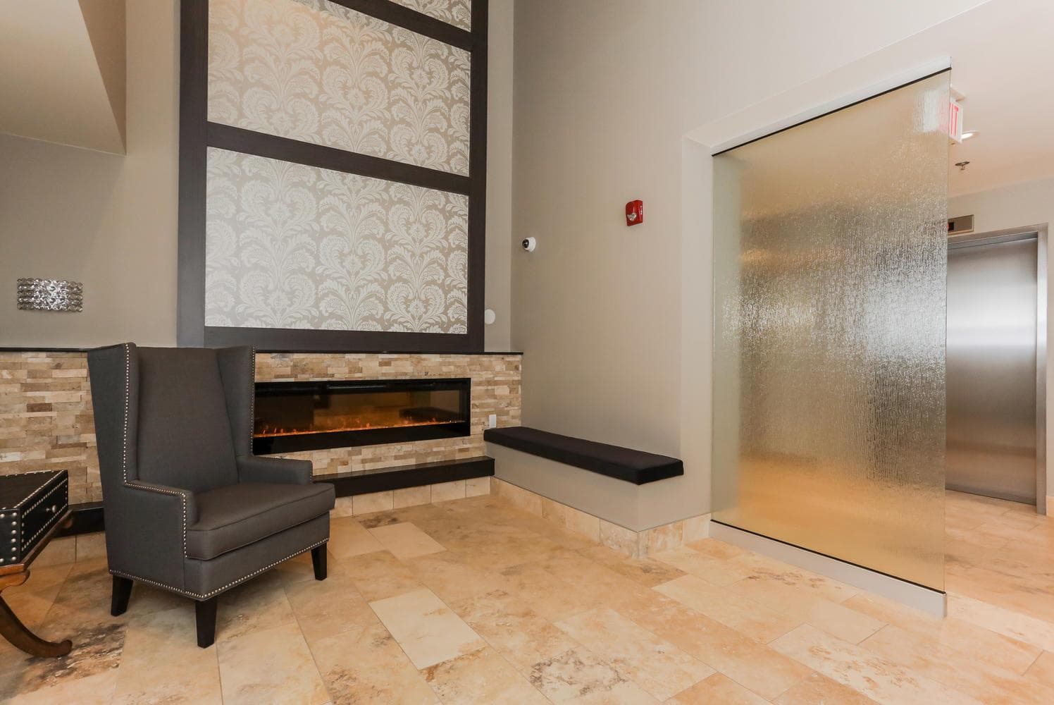 Bentley Condos thumbnail 10