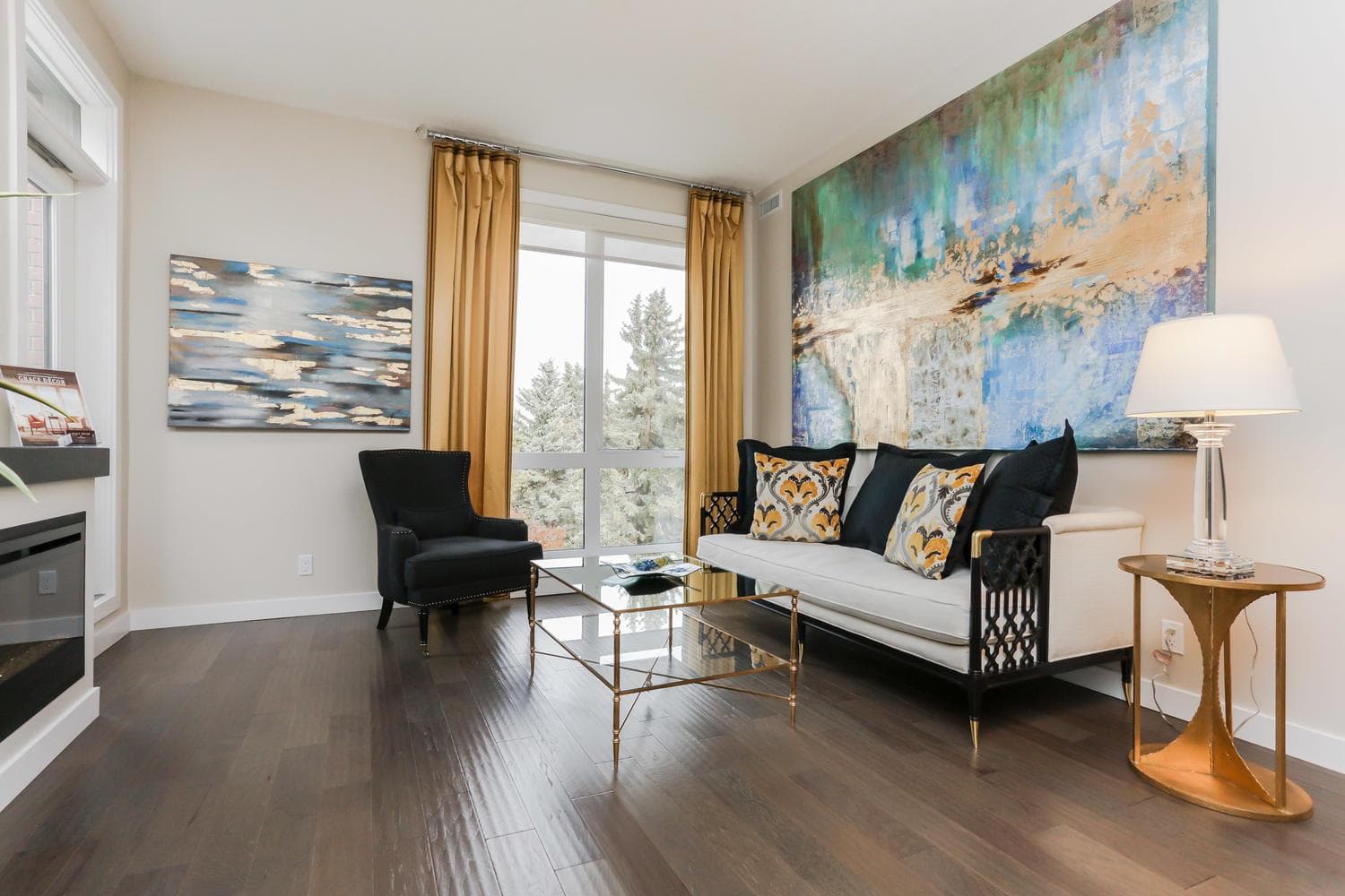 Bentley Condos thumbnail 7