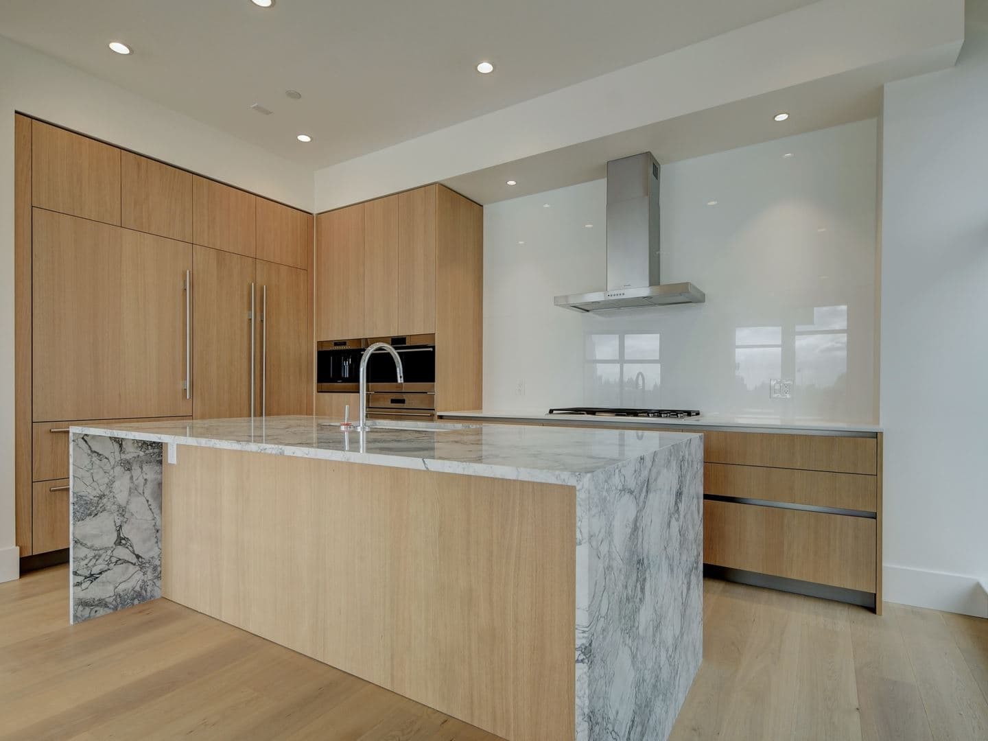 Customs House Condos thumbnail 19
