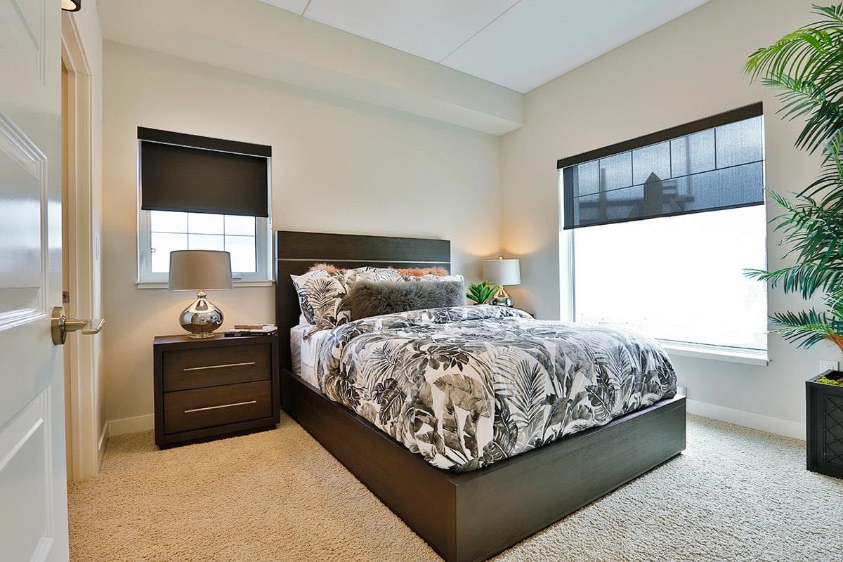 The Rise Condos thumbnail 11