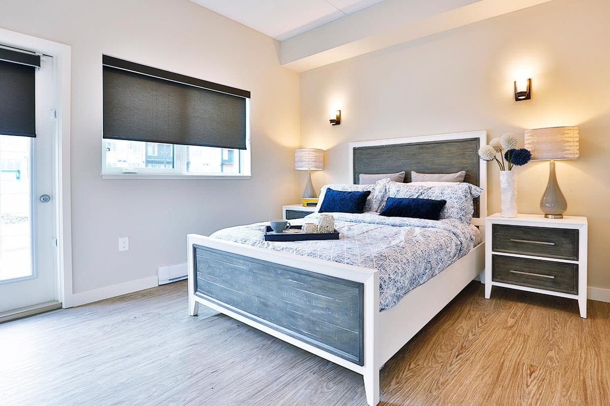 The Rise Condos thumbnail 13