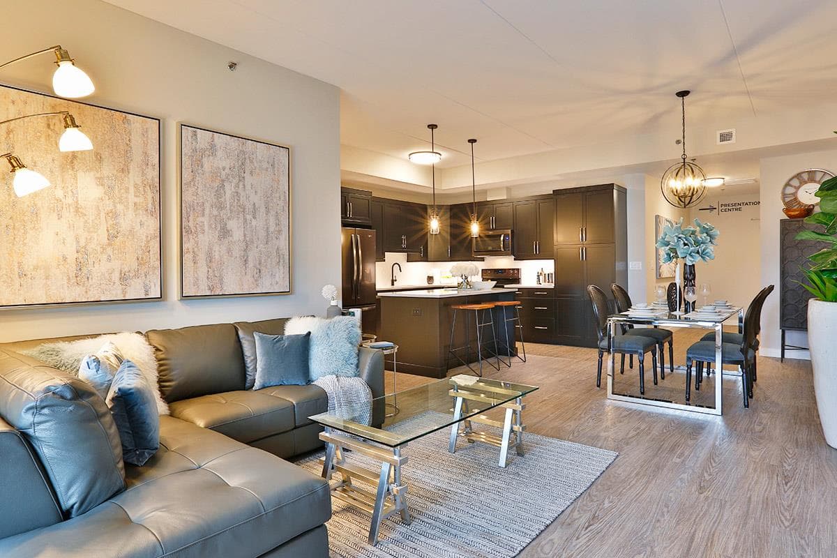 The Rise Condos thumbnail 8