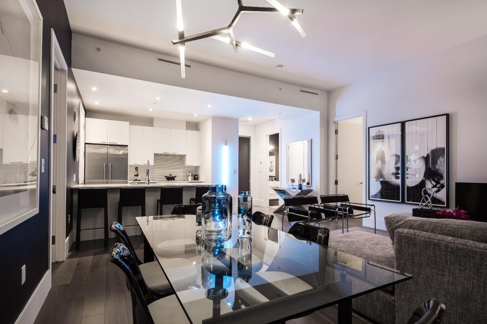Le Peterson Condos thumbnail 14