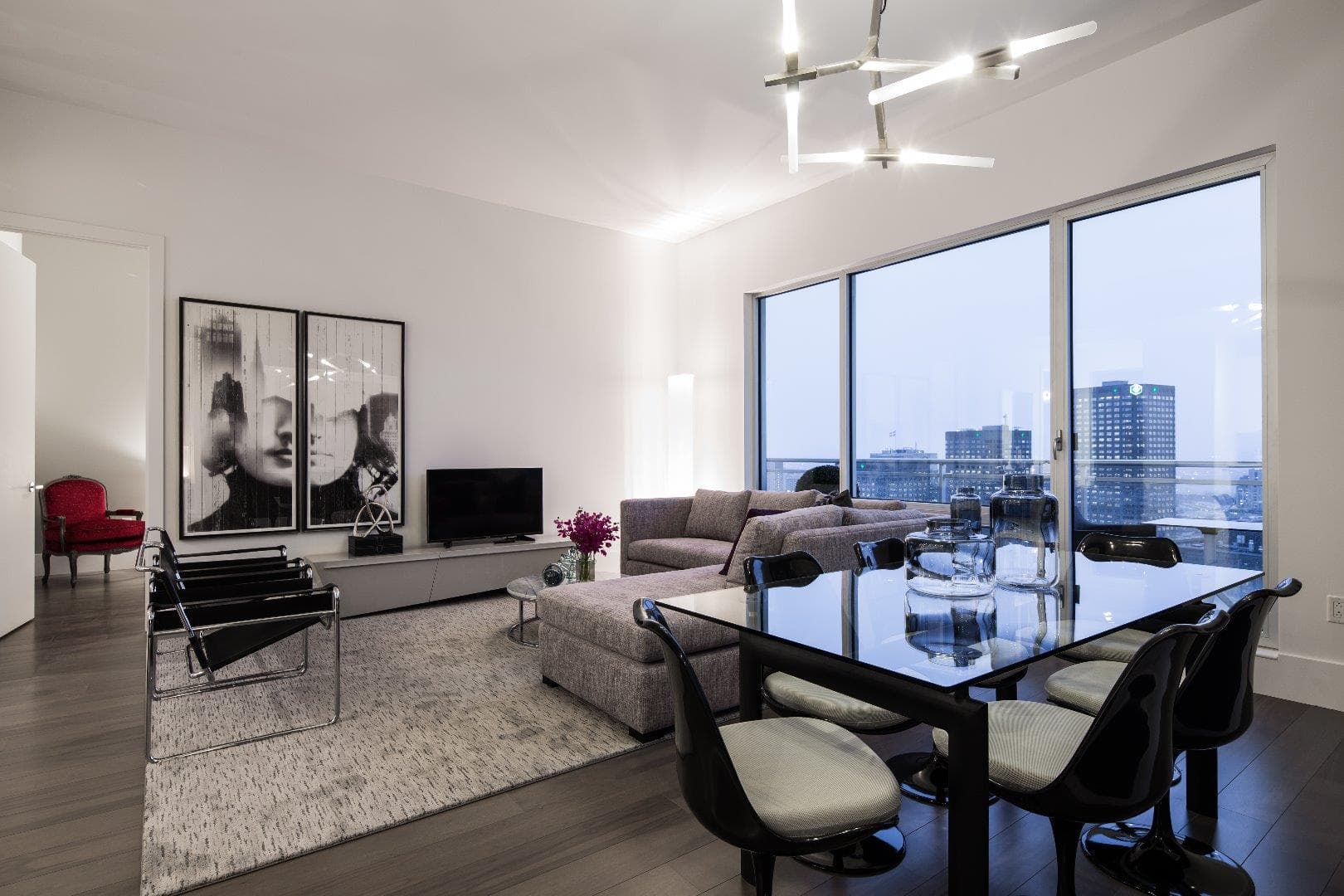Le Peterson Condos thumbnail 15