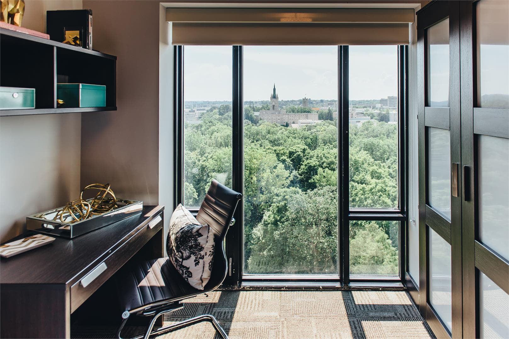 Society Condo Residences thumbnail 10