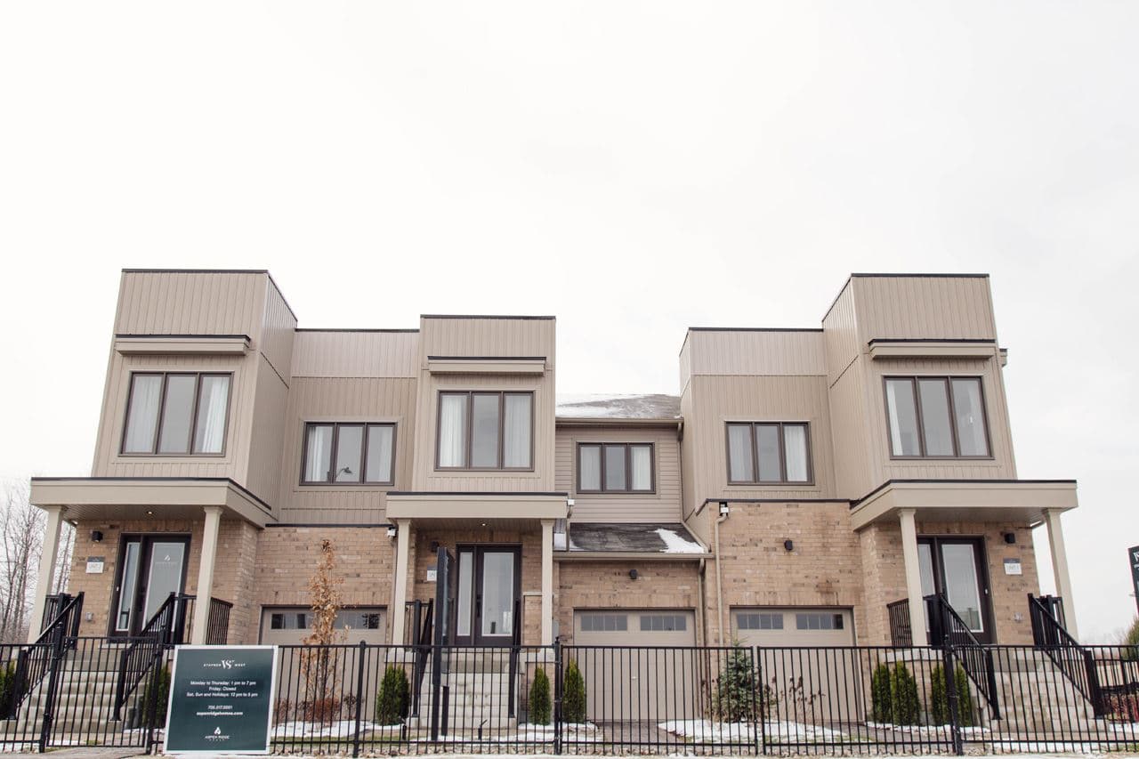 Stayner West Condos thumbnail 2