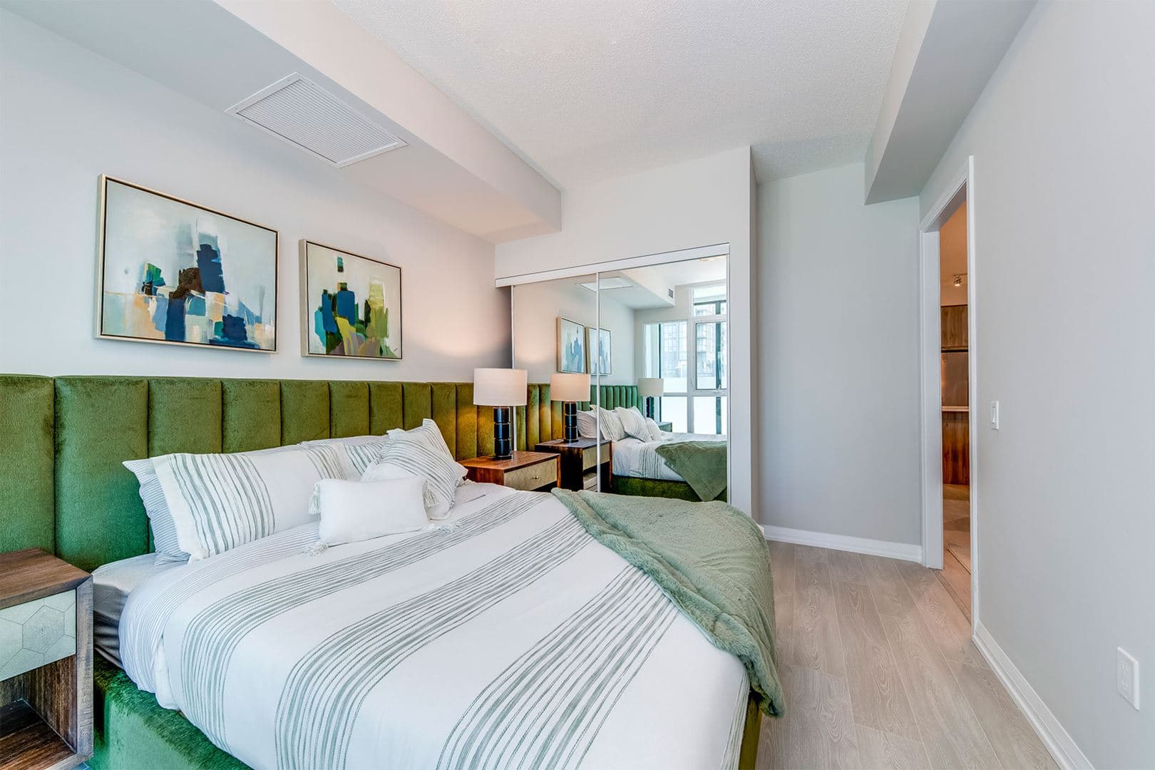 Gemma Condos thumbnail 9