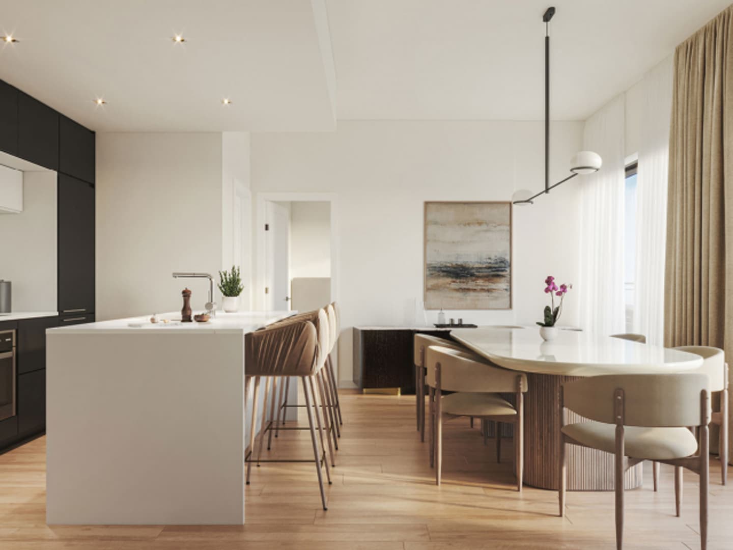 Royalton Condos thumbnail 10