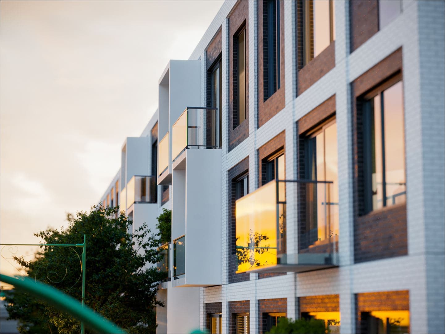 Royalton Condos thumbnail 4