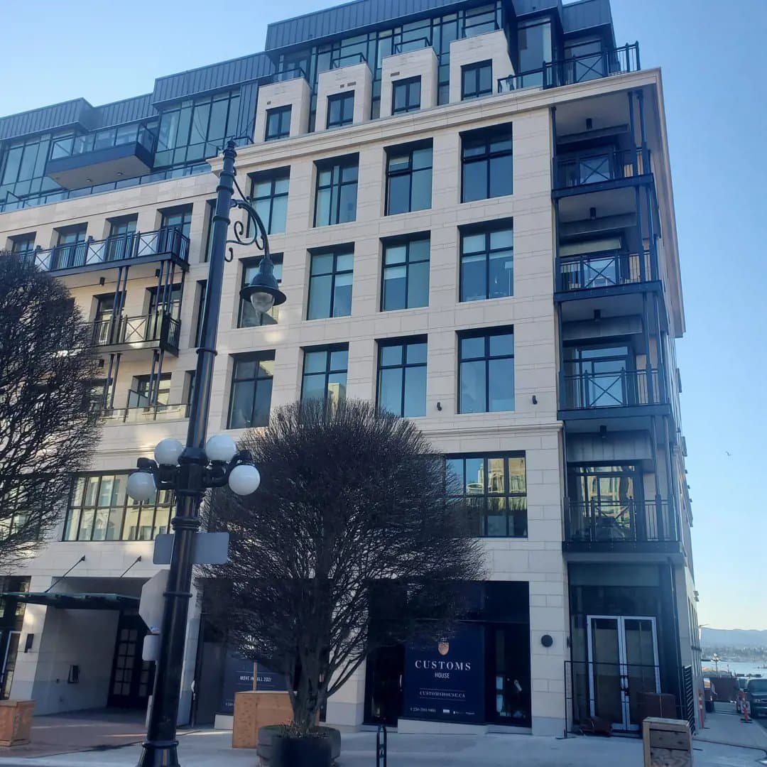 Customs House Condos thumbnail 7