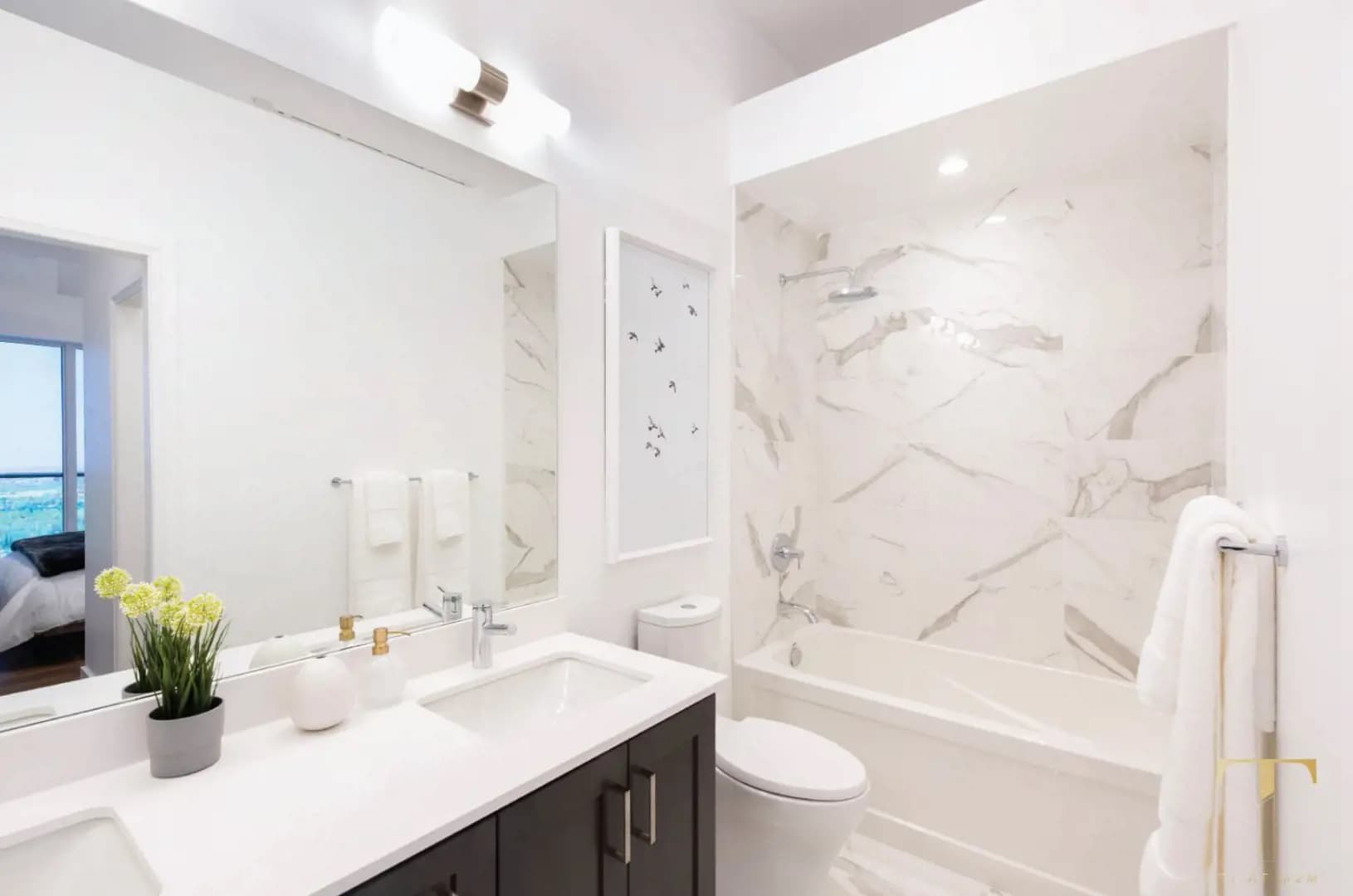 T1 at M2M Condos thumbnail 35