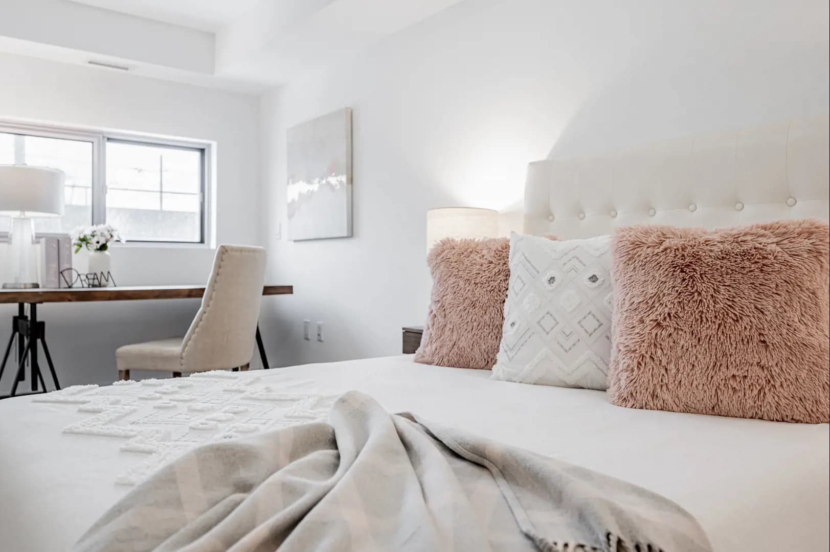 B-Line Condos thumbnail 12