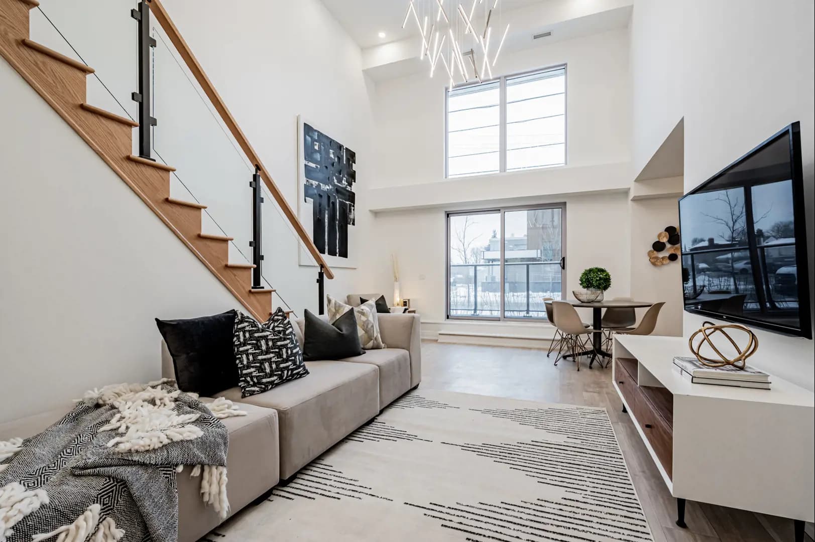 B-Line Condos thumbnail 9