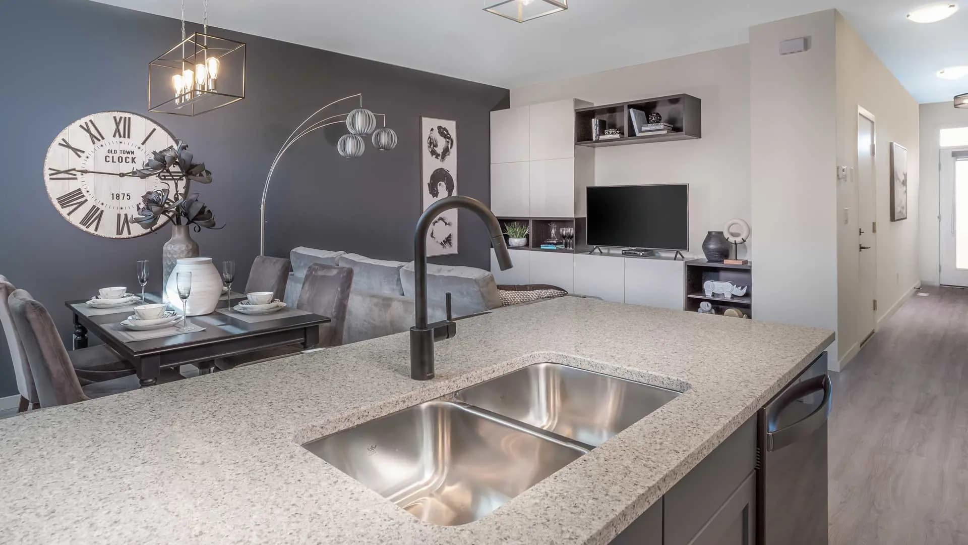 Lynx Gate Estates thumbnail 9
