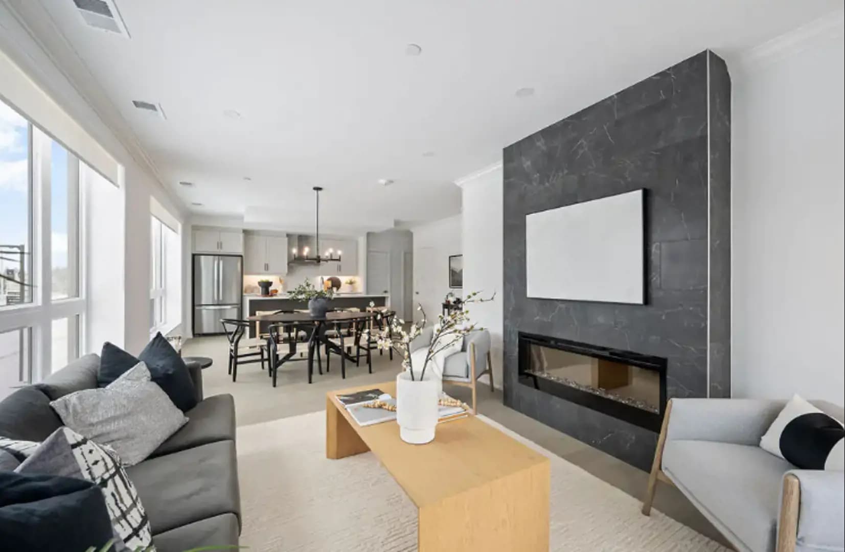 The Westdel Condos thumbnail 4