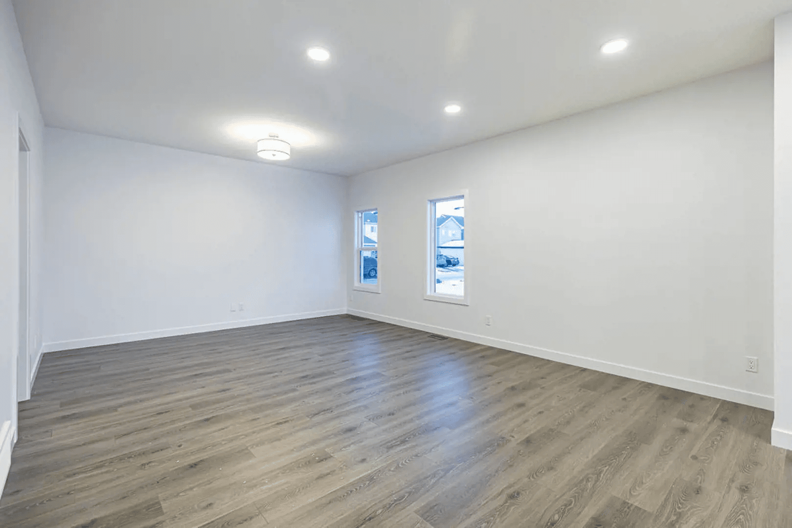Chappelle Gardens by Daytona Homes thumbnail 21