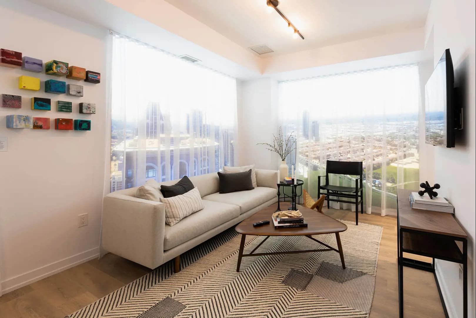 Stak36 Condos thumbnail 20